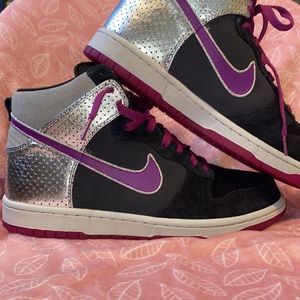 NEW NIKE Dunk High Premium East Truck